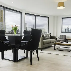 City Aldgate Lejlighed